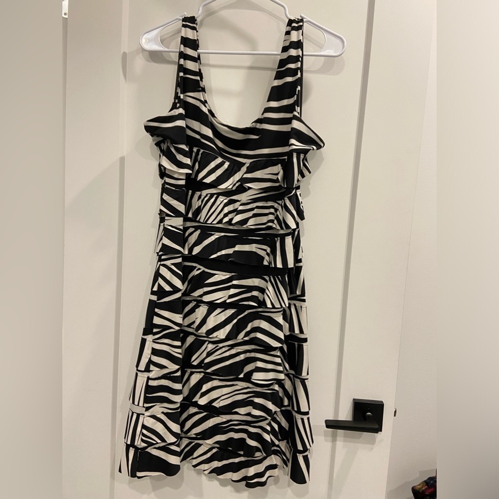 Retro Tango Mango Black And White Flapper Frill Dress Size XL - Picture 2 of 10